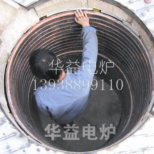 煉鋼設(shè)備中的直流電弧爐的結(jié)構(gòu)特點(diǎn)